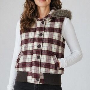 Urban‎ Behavior Plaid Hooded Vest Faux Fur Trim Red Cream Bomber Small
